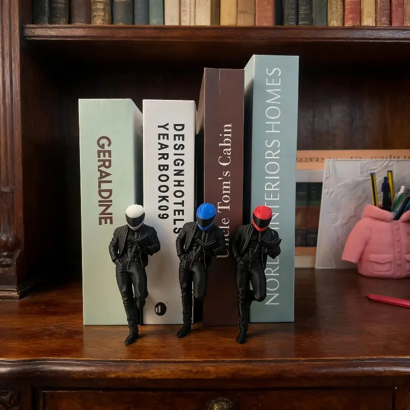 1-Piece Set of a Racer with Helmet, Creative and Quirky Bookend Model Figurine, Dynamic Motorcyclist Decoration, Bookshelf Ornament, Suitable for Office and Study Room, a Great Gift for Book Lovers Peaceful Pleasures Health and Wellness