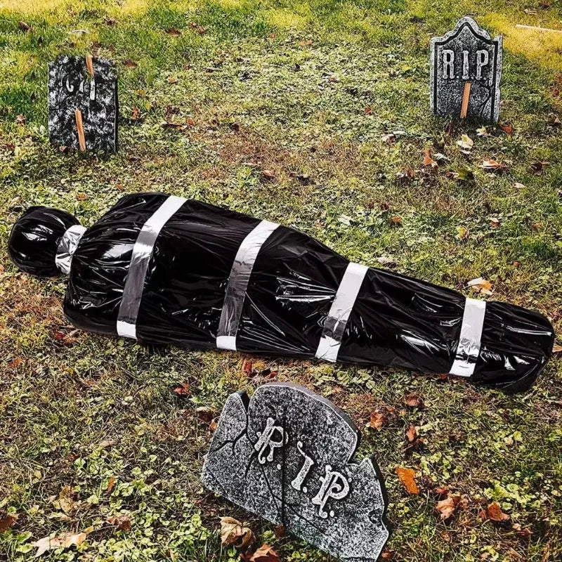 Halloween Corpse Body Bag Prop | Haunted House Horror Decor