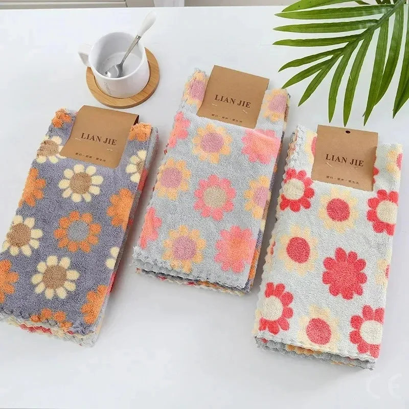 4Pcs Kitchen Cleaning Cloths Soft Absorbent Dishcloth Coral Fleece Sunflower Wiping Towel Rags Household Cleaning Cloth 30X30CM Peaceful Pleasures Health and Wellness