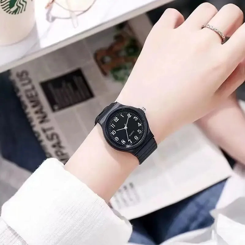 Women's Minimalist Quartz Watch | Silicone Strap & Round Dial