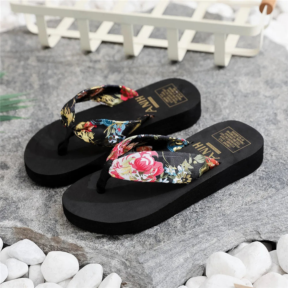 Women's Summer Flat Flip Flop Slippers – Beach & Indoor Slides