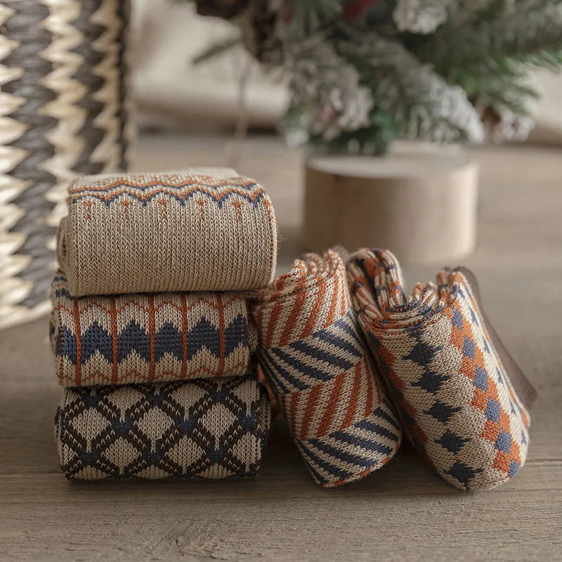 Autumn Winter Brown Mid Length Socks Fashion Grid Pattern Retro Fashion Mid Tube Sock Sweat Absorbing and Breathable Cotton Sock Peaceful Pleasures Health and Wellness