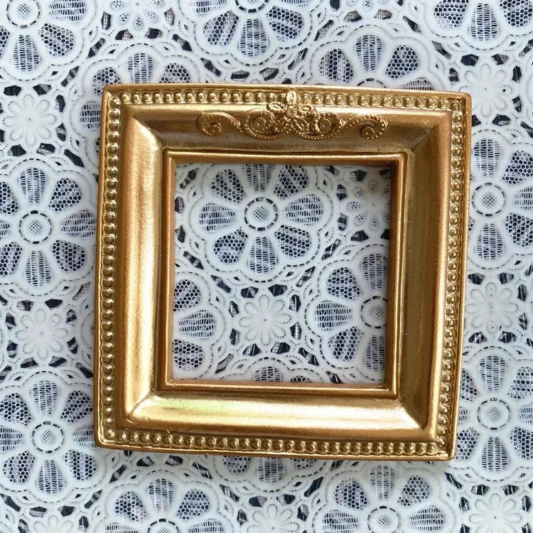 1PC Retro Photo Frame Gold Picture Frame Home Decor Photography Props Wedding Pictures Frames Gifts Desk Decoration Ornament Peaceful Pleasures Health and Wellness type6