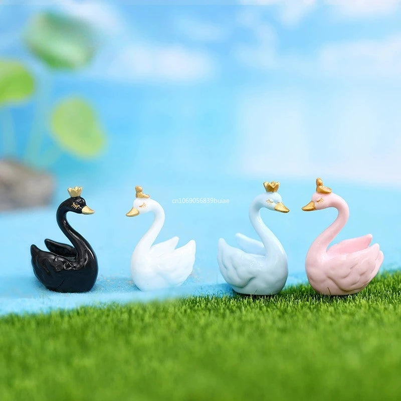 1Pcs Swan Couple Model DIY Fairy Miniature Bird Figure Resin/ PVC Figurine Terrarium Ornaments Valentine's Day Gift Fairy Garden Peaceful Pleasures Health and Wellness