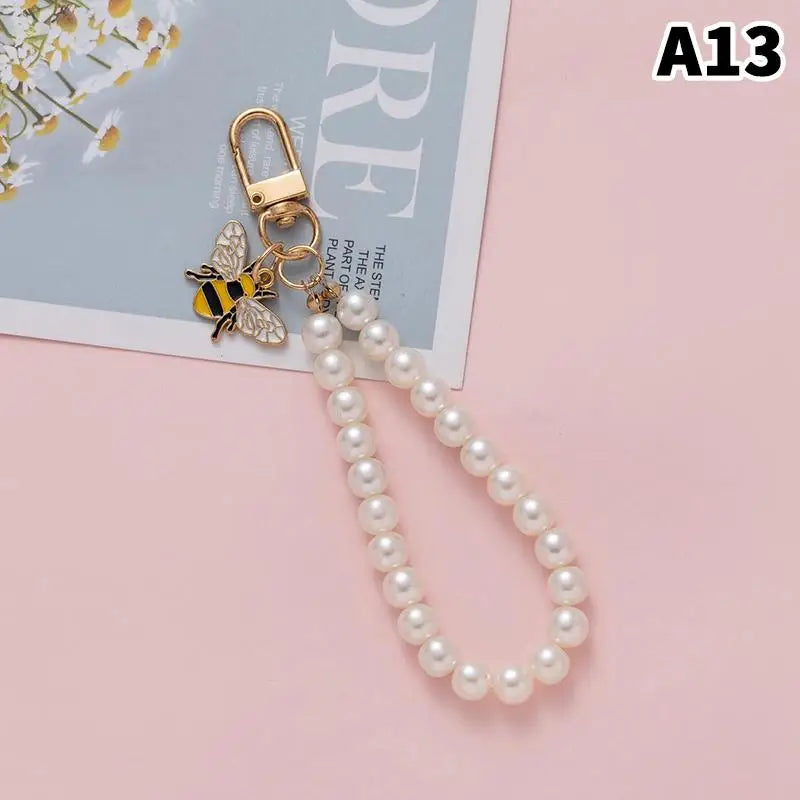 Pearl Flower Keychain Charm – Beaded Bag & Phone Pendant