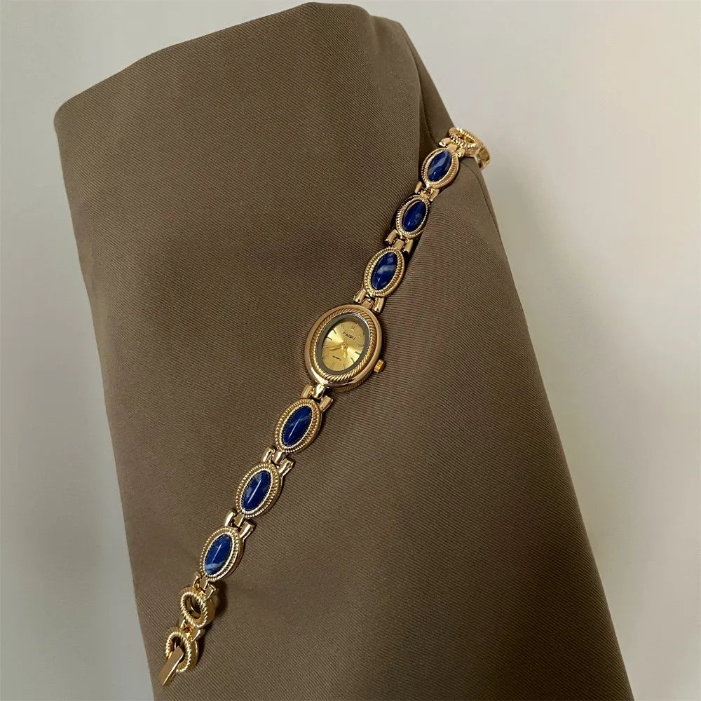 Oval Gemstone Ladies Quartz Watch – Elegant Jade Bracelet
