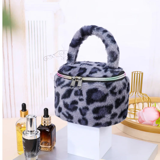 Large Leopard Print Makeup Bag – Travel Cosmetics Organizer Cosmetics Travel Bag Oasis Select Green Gray