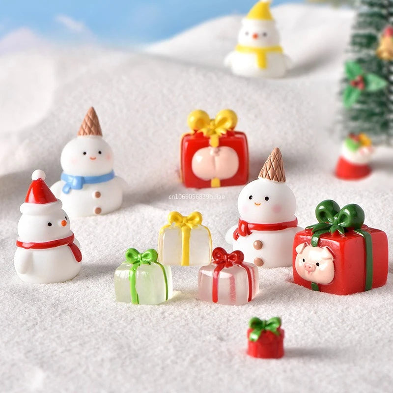 1Pcs Mini Christmas Decoration Santa Claus Snowman Moon Star Miniatures for Terrarium, Fairy Garden Figurines Home Decoration Peaceful Pleasures Health and Wellness
