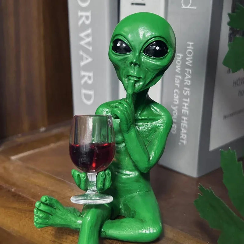 1Pcs Alien Red Wine Statue—A Space-Themed Decorative Masterpiece, Suitable for Desktop/Bookshelf/Wine Cabinet, a Must-Have for Science Fiction Fans | Alien Sculpture | Science Fiction Themed Ornaments | Creative Gift Peaceful Pleasures Health and Wellness