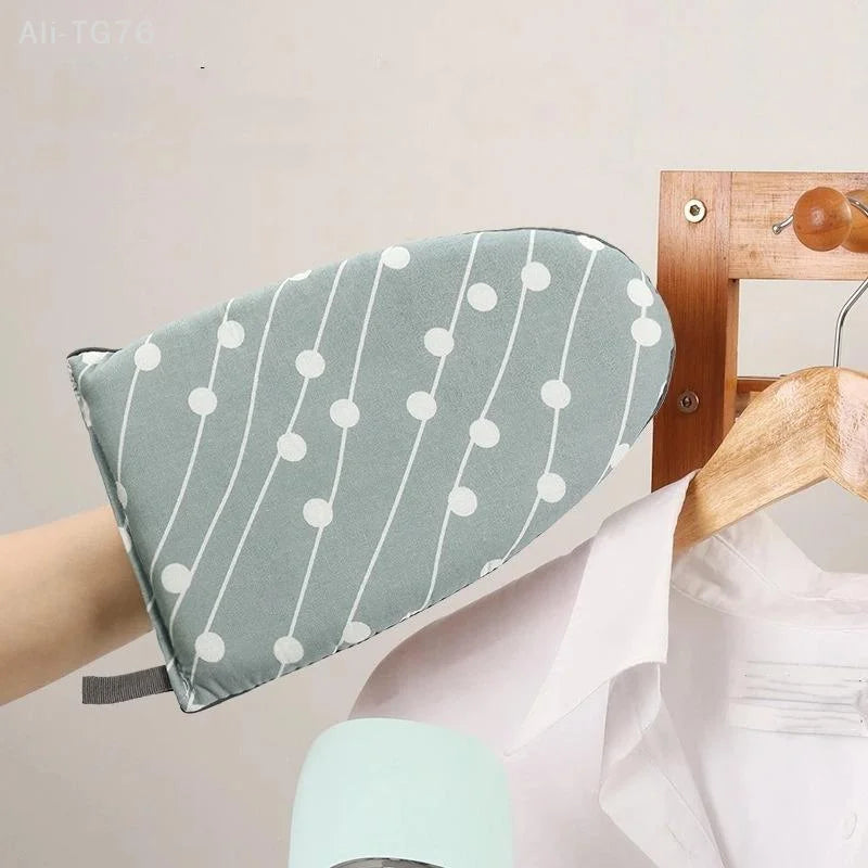 Mini Portable Handheld Ironing Board – Compact & Insulated