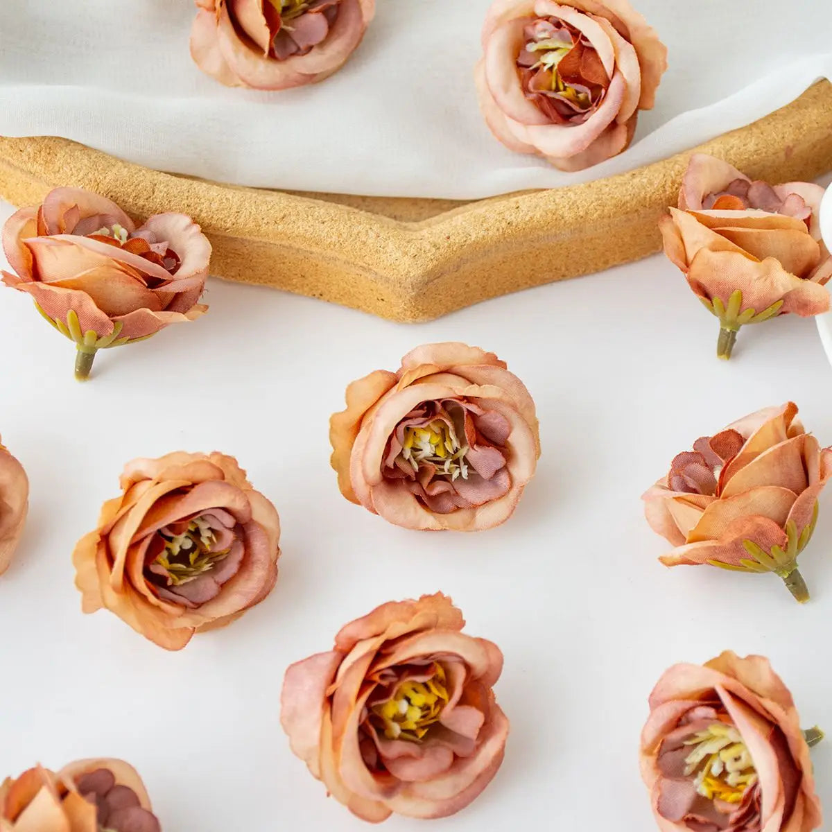 Artificial Silk Rose Flower Heads 20/40 Pcs – Wedding & DIY Decor