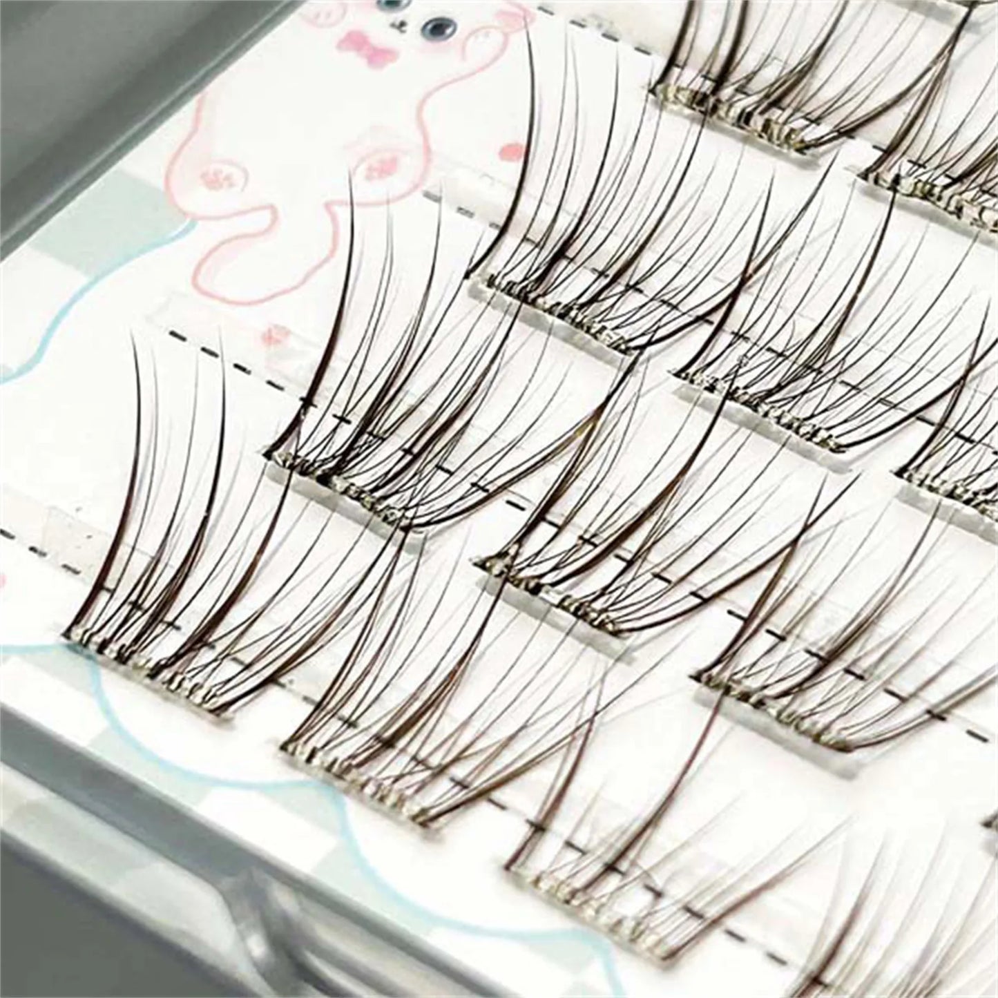 Glue-Free Cluster False Lashes – Soft Natural Manga Style 10–12mm
