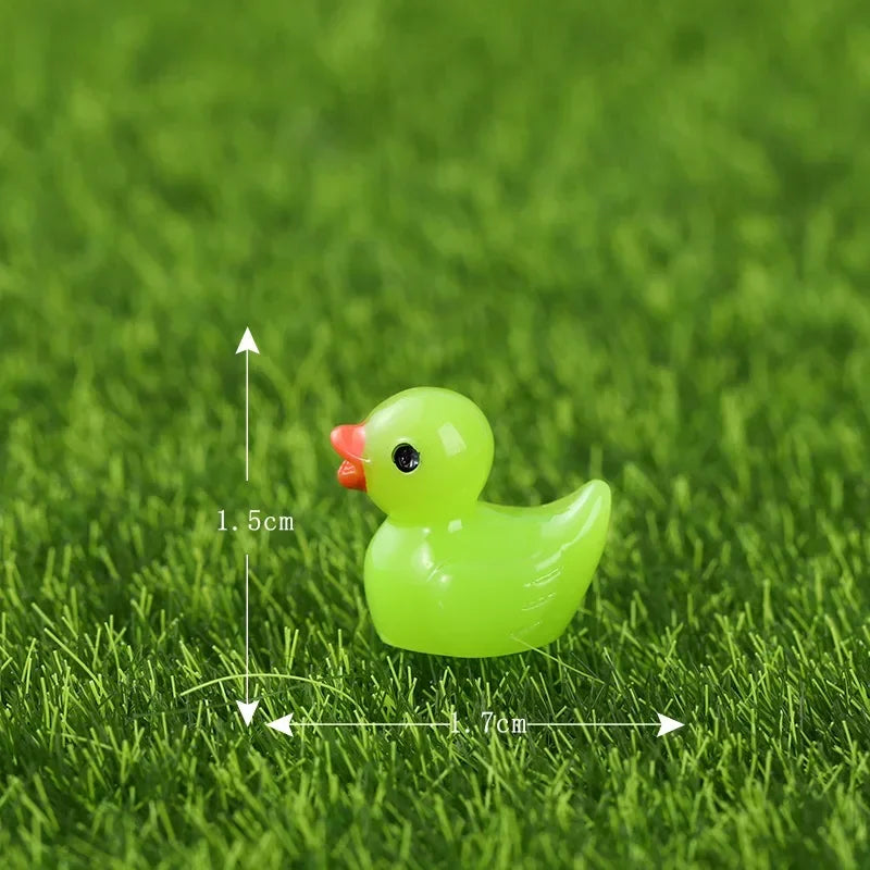 1/3/5PCS Cute Mini Resin Yellow Duck Ornament Miniature Figures Tiny Duck Resin Handicraft Micro Landscape Dollhouse Decoration Peaceful Pleasures Health and Wellness green 3pcs