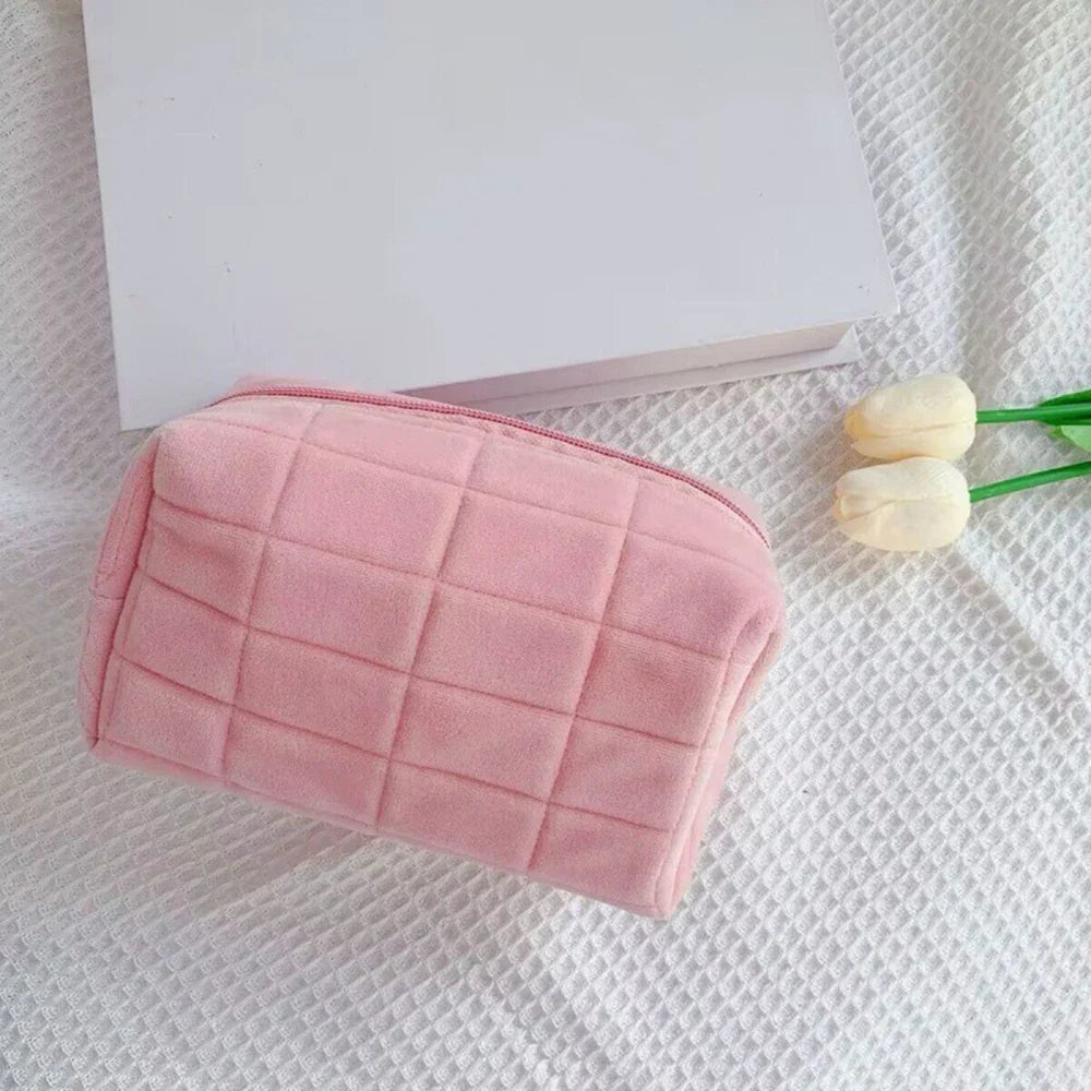Cute Plush Velvet Makeup Bag – Travel Cosmetic Zipper Pouch