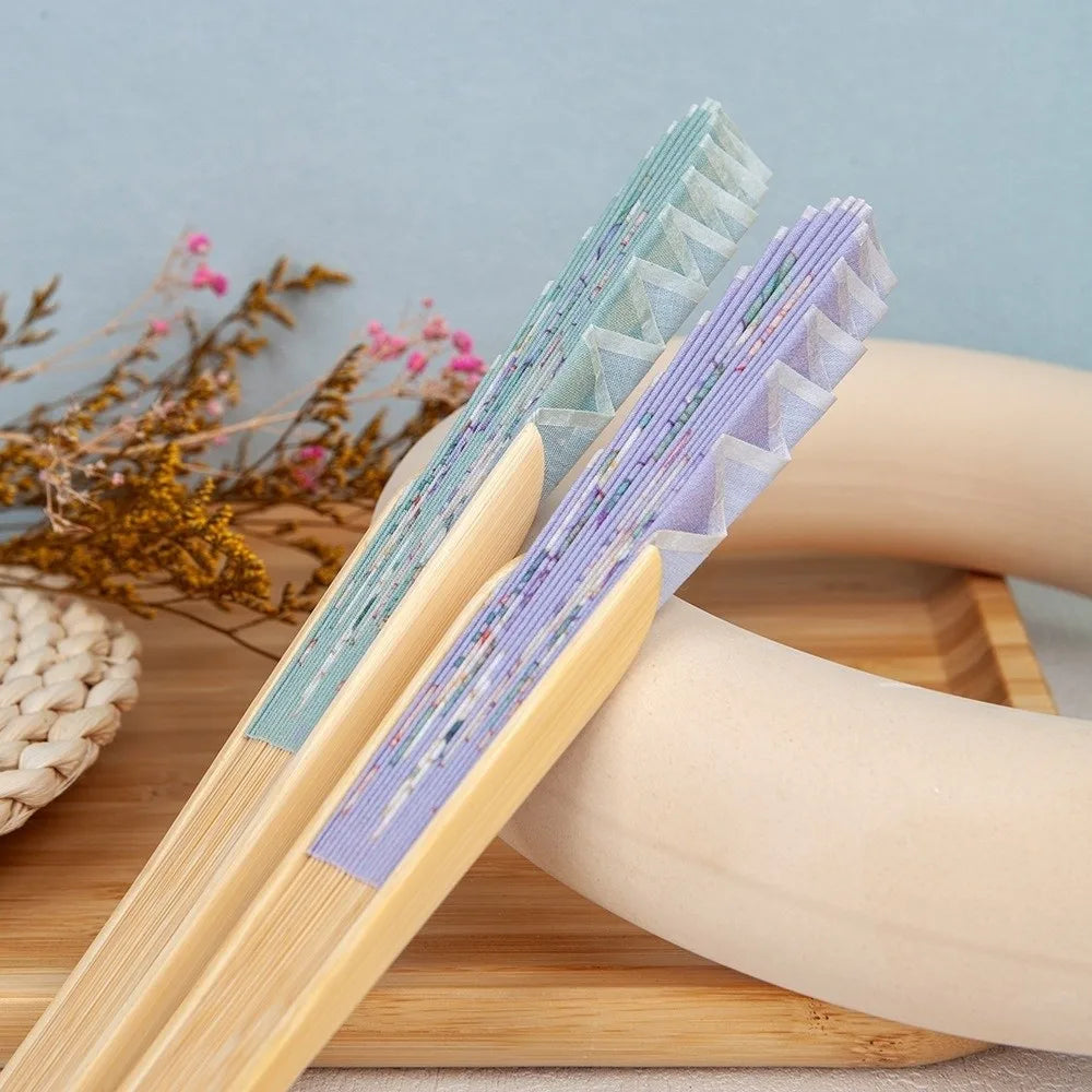 Retro Mini Shell Fan – Chinese Style Handheld Fan with Tassel