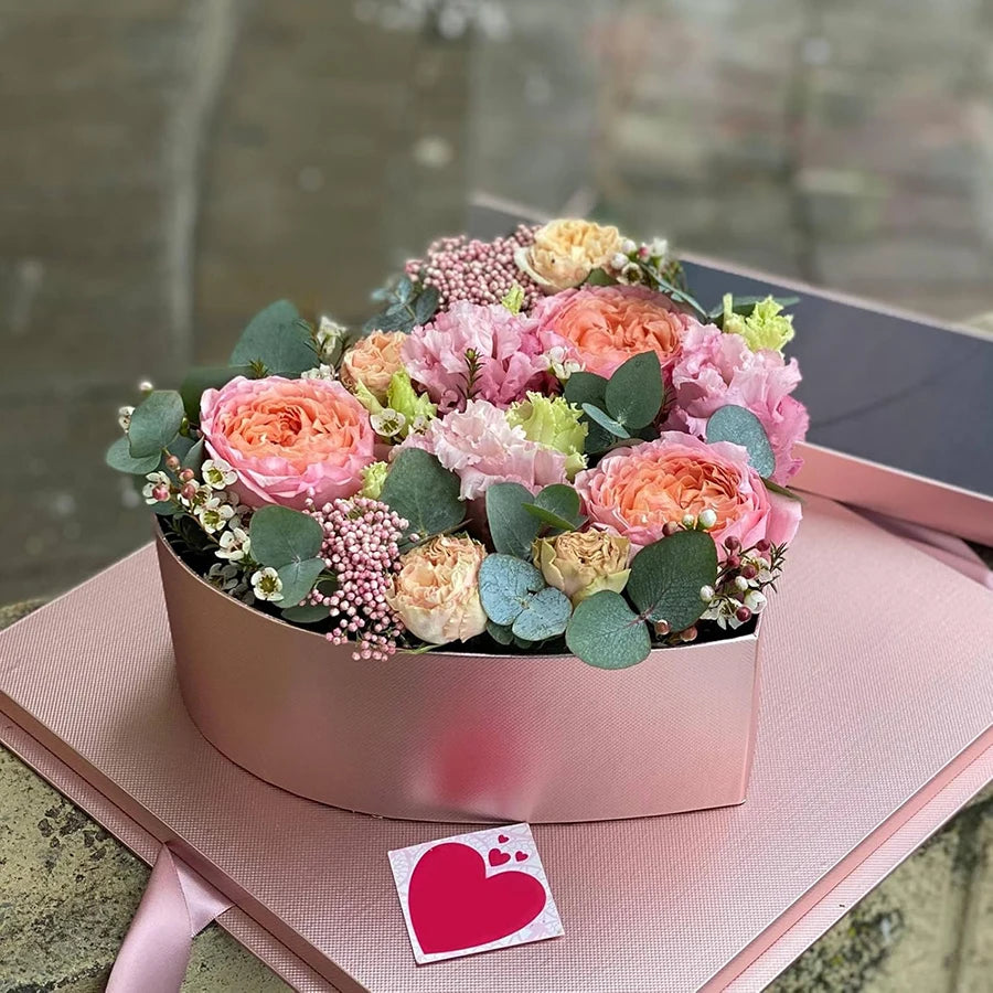 Heart Shaped Floral Foam Block with Suction Cup Tray