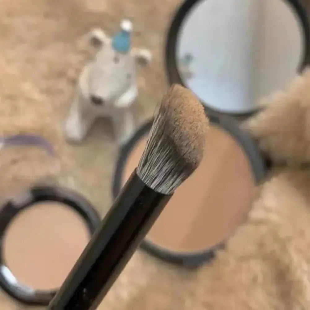 Natural Material Professional Makeup Brush Set Eye Shadow Powder Foundation Blush Contour Shadow Mixed Makeup Beauty Tool Peaceful Pleasures Health and Wellness