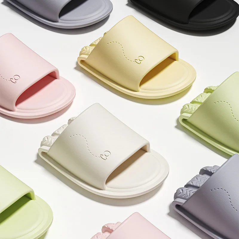 JPNTKY Foldable Travel Slippers | Lightweight EVA Unisex Slides