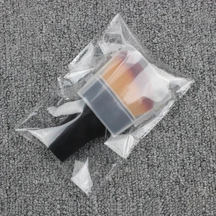 Short Handle Foundation Brush – BB Cream & Blush Powder