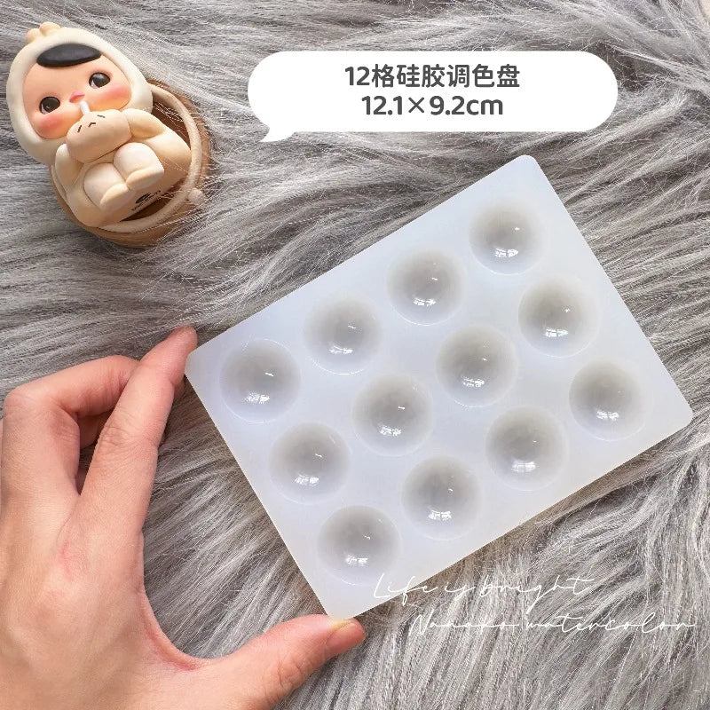 Silicone Paint Mixing Palette – 6 & 12 Grid Washable Tray