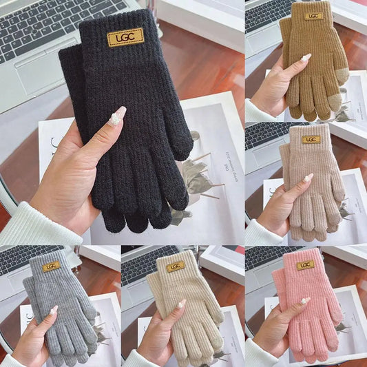 Fleece-Lined Windproof Winter Gloves – Warm & Anti-Slip Winter Gloves Oasis Select