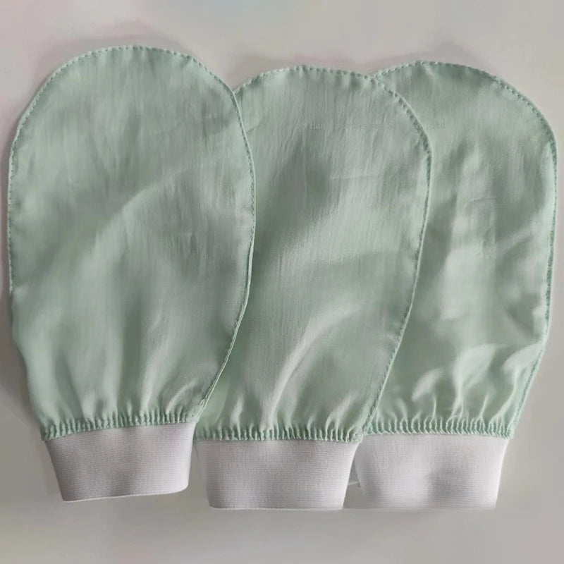 100% Silk Exfoliating Bath & Face Wash Gloves | Skin Scrub