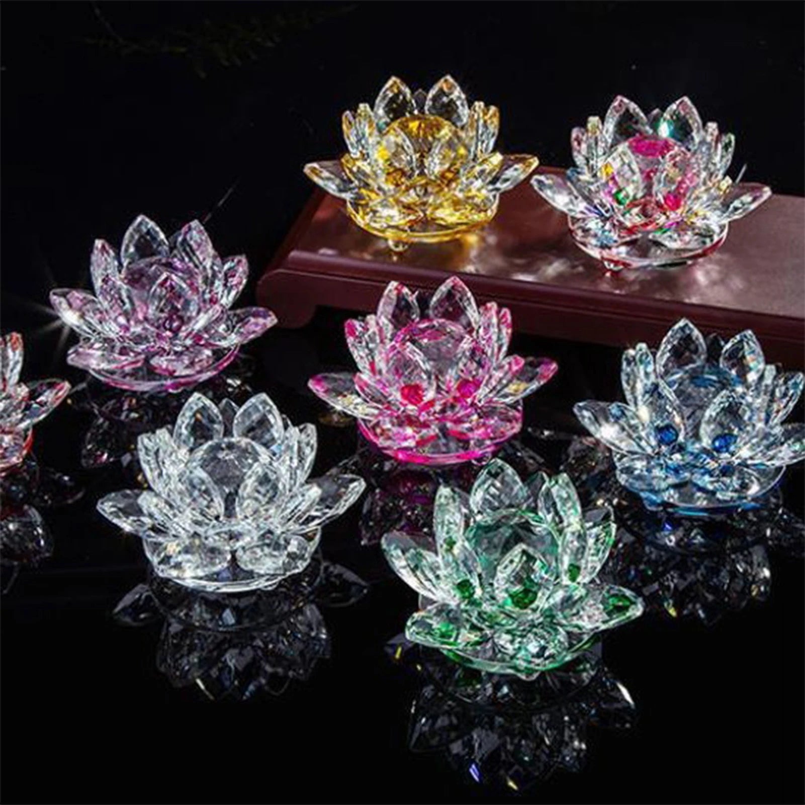 Crystal Lotus Flower Figurines Flower Crafts Glass Car Figurines for Tabletop Centerpiece Home Office Peaceful Pleasures Health and Wellness