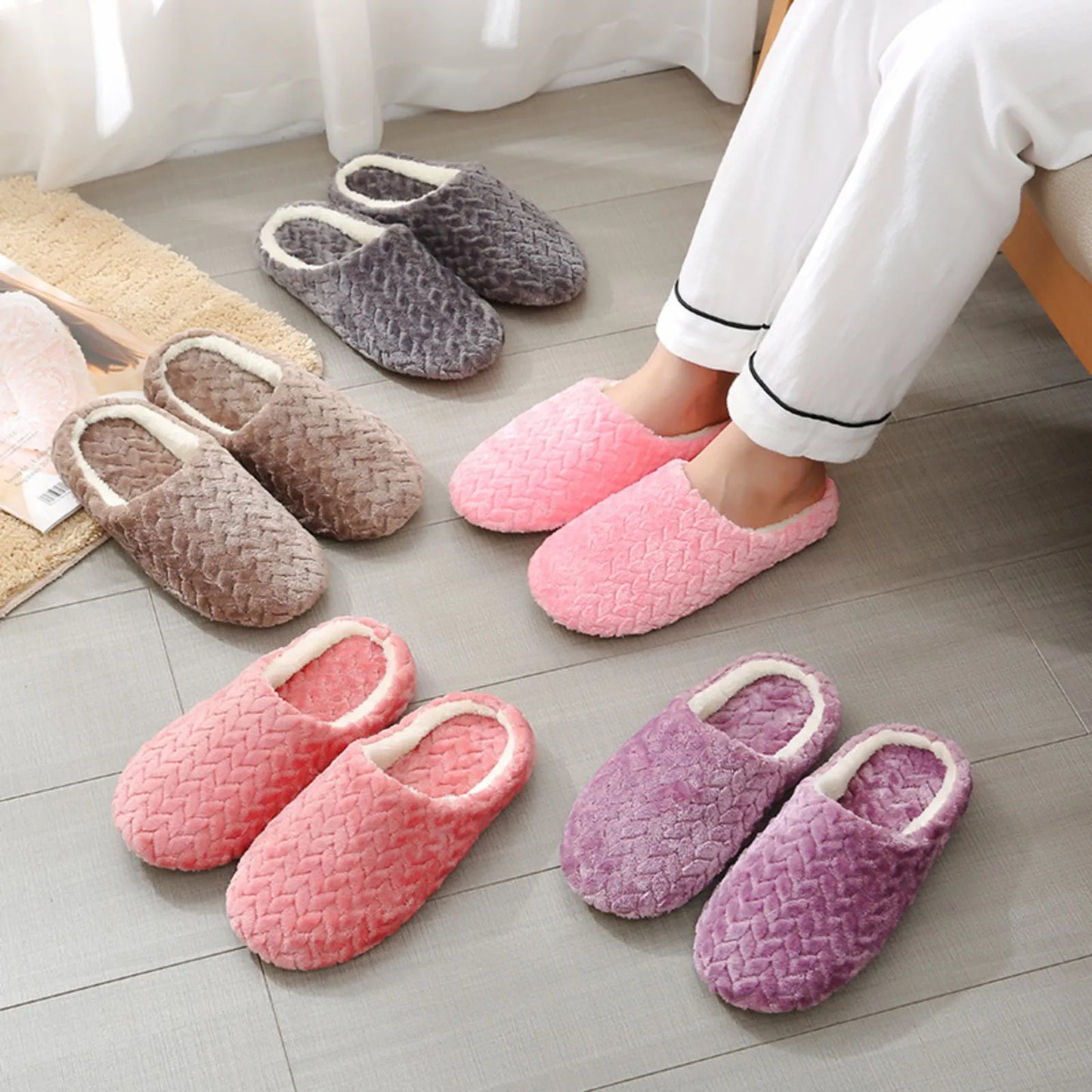 Cartoon Cat Memory Foam Indoor Slippers – Non-Slip & Warm