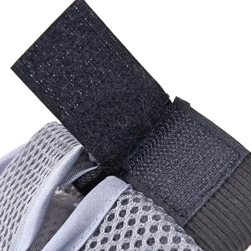 Pet Deshedding Grooming Glove – Dog & Cat Hair Removal Mitt