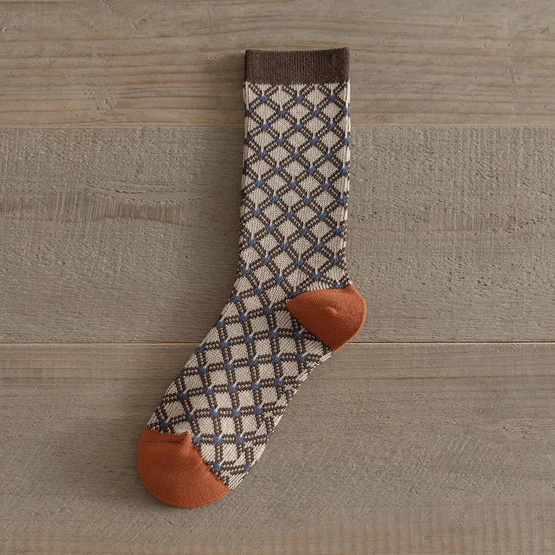 Autumn Winter Brown Mid Length Socks Fashion Grid Pattern Retro Fashion Mid Tube Sock Sweat Absorbing and Breathable Cotton Sock Peaceful Pleasures Health and Wellness 5 One Size