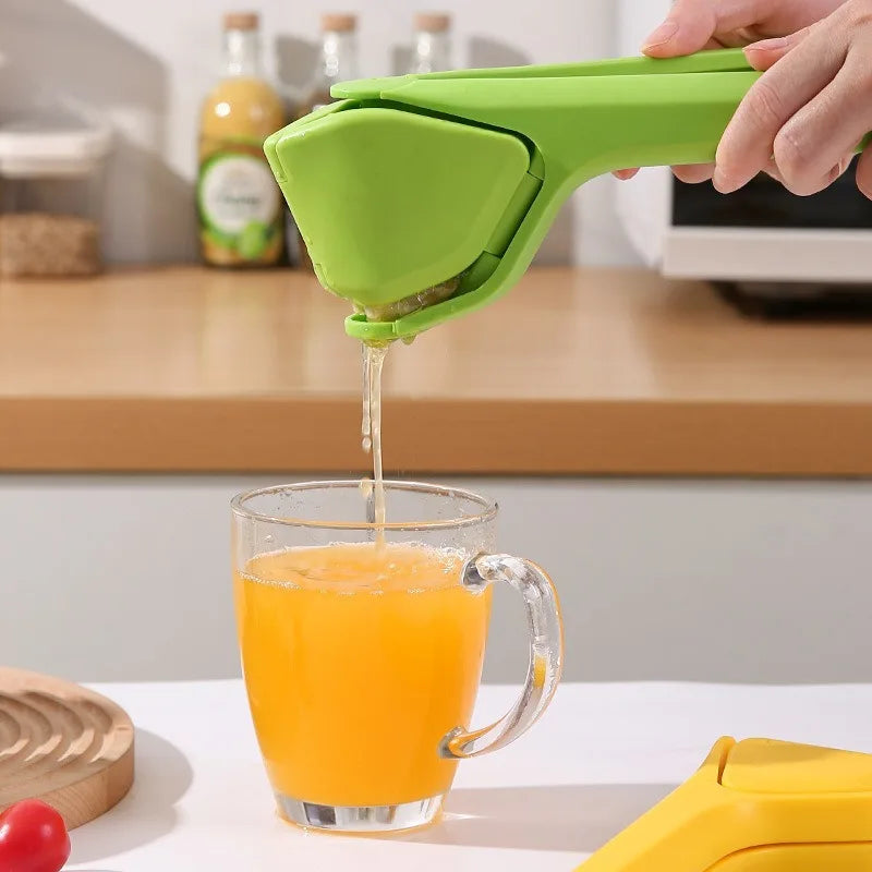Manual Foldable Lemon Squeezer – Portable Citrus Hand Juicer