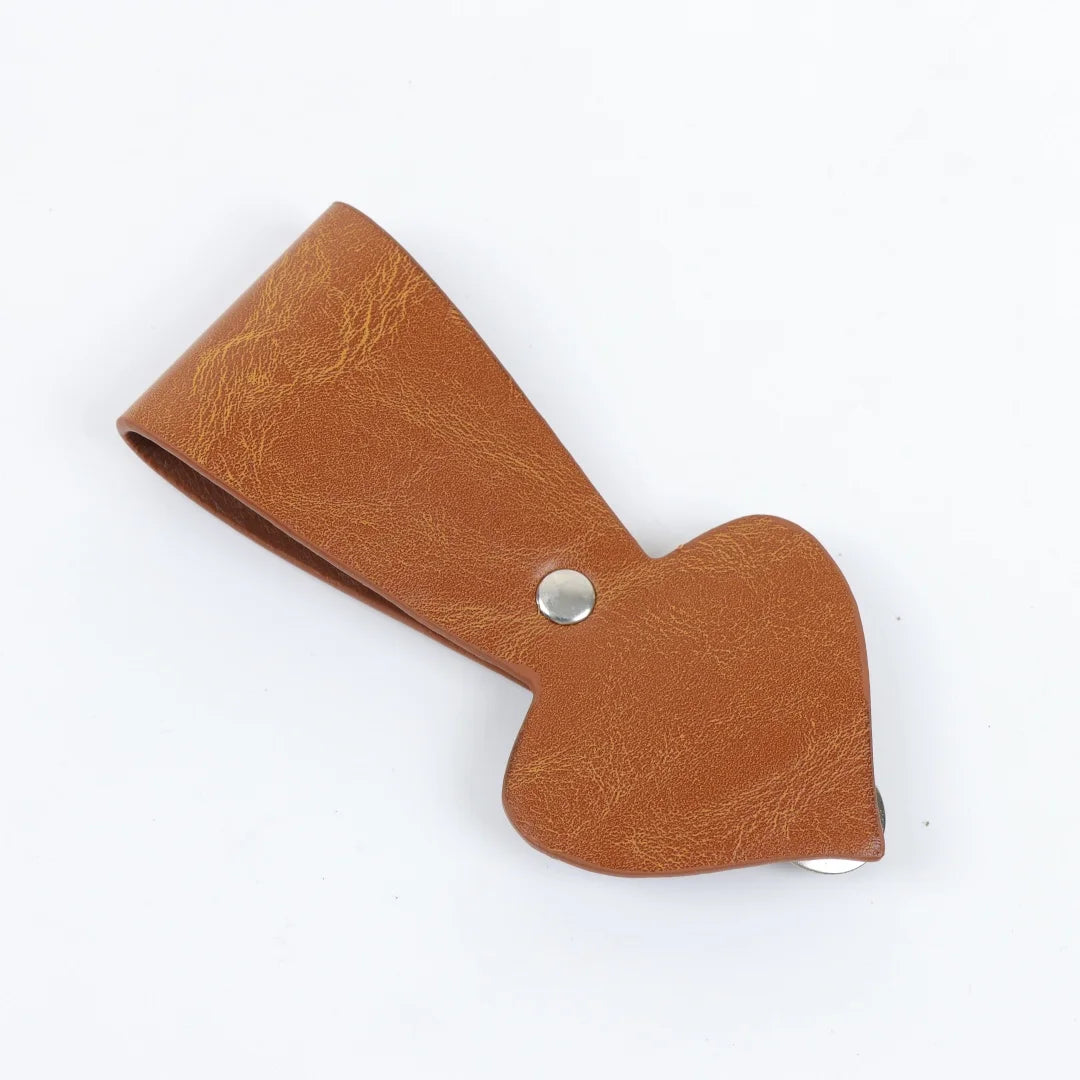 UYEE Belt Vintage Heart Shape Leather Waist Accessory Skirt Lift Clip