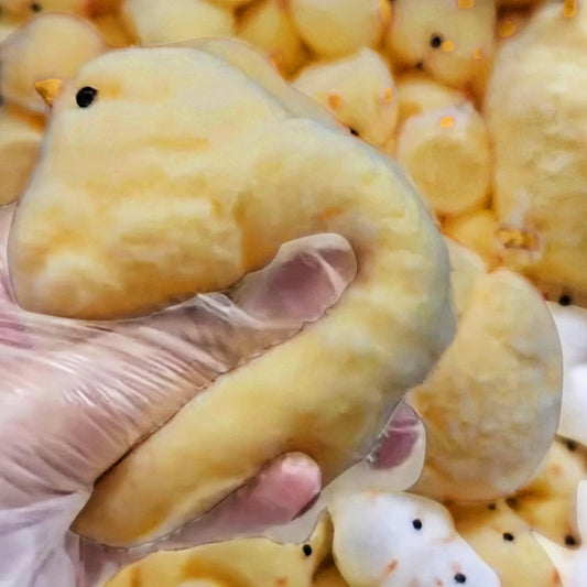 Handmade Yellow Big Chicken Plush Silicone Squishy Pinching Toys Cute Hen Chicks Taba Squeezing Gift Toy Cute Squishy Chick Peaceful Pleasures Health and Wellness