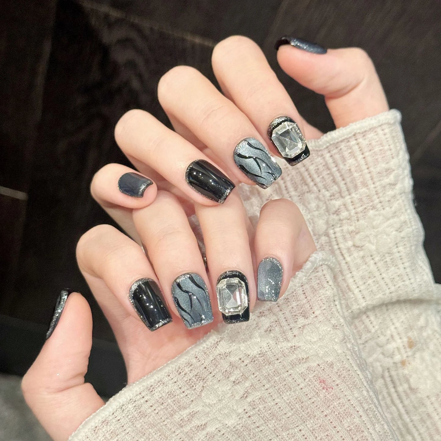Press On Nails Black Grey Cat's Eye Flame | 10pc Gothic Set