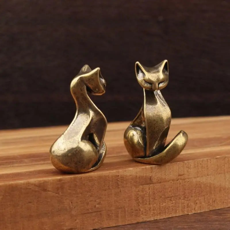 Brass Cat Figurine – Small Vintage Desk Statue & Gift Idea