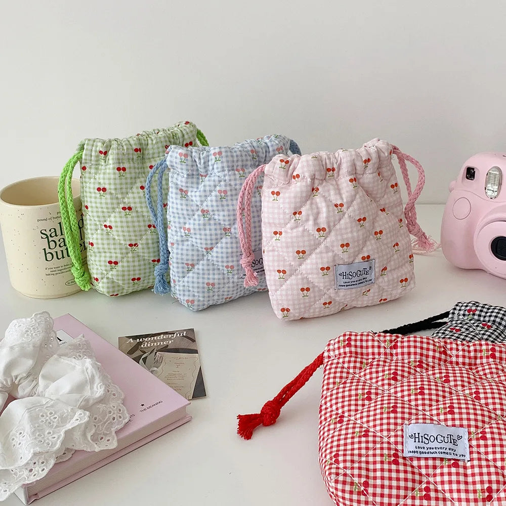 Quilted Drawstring Makeup Bag – Cute Travel Toiletry Pouch