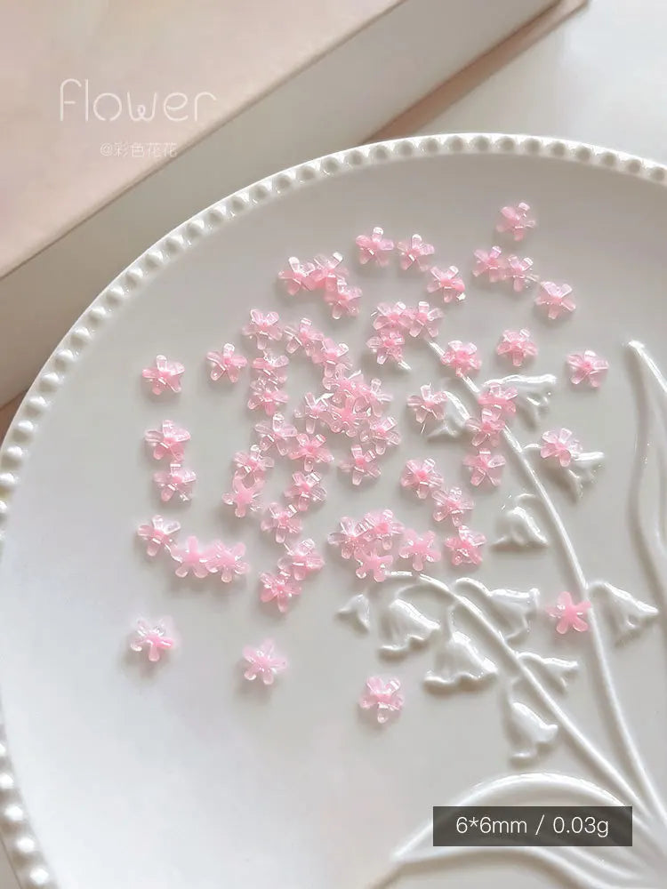 3D White Daisy Flower Nail Charms | Flat Back Resin Art Decor