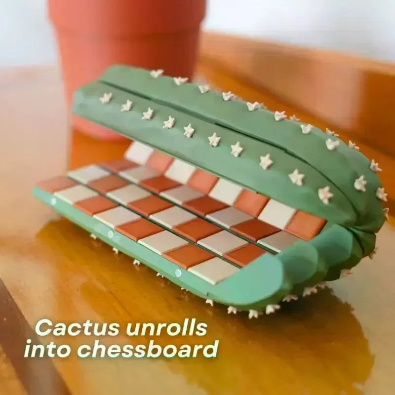 3D Printed Cactus Chess Set | Foldable Resin Desktop Ornament