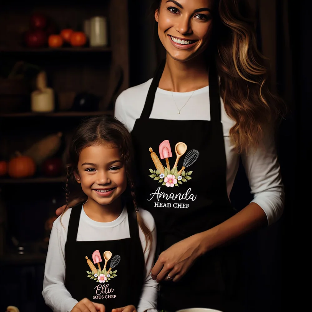 Custom Mommy and Me Matching Aprons – Mama Head Chef Set