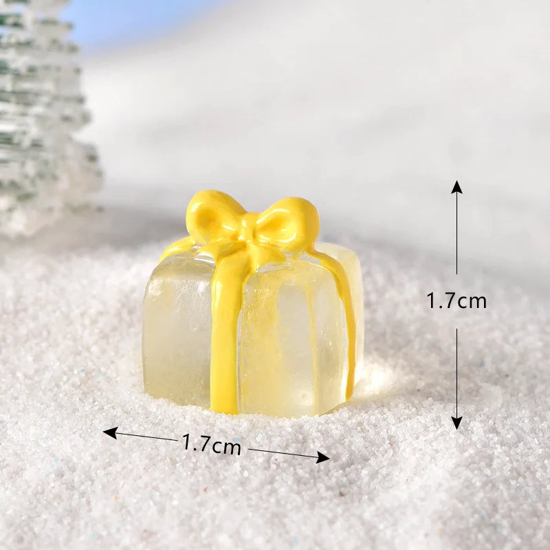 1Pcs Mini Christmas Decoration Santa Claus Snowman Moon Star Miniatures for Terrarium, Fairy Garden Figurines Home Decoration Peaceful Pleasures Health and Wellness 13