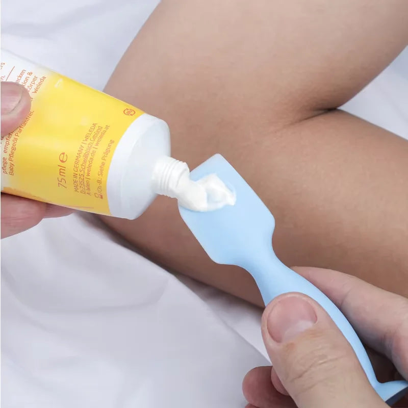 Baby Diaper Cream Spatula – Soft Silicone Applicator for Infants