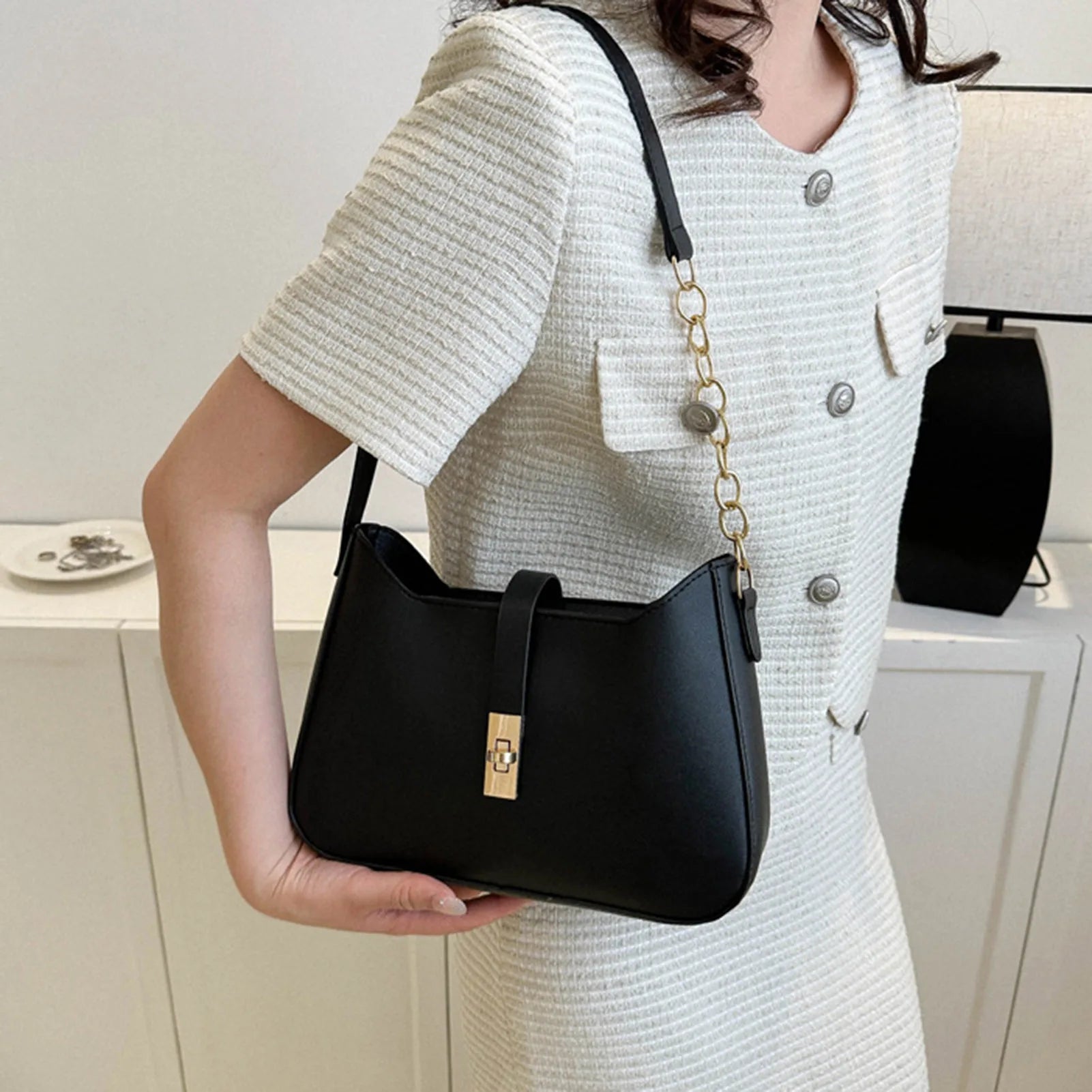 Female Vintage Shoulder Bag High-End Design Temperament Leisure Bag for Working Travel Dating Wedding Peaceful Pleasures Health and Wellness