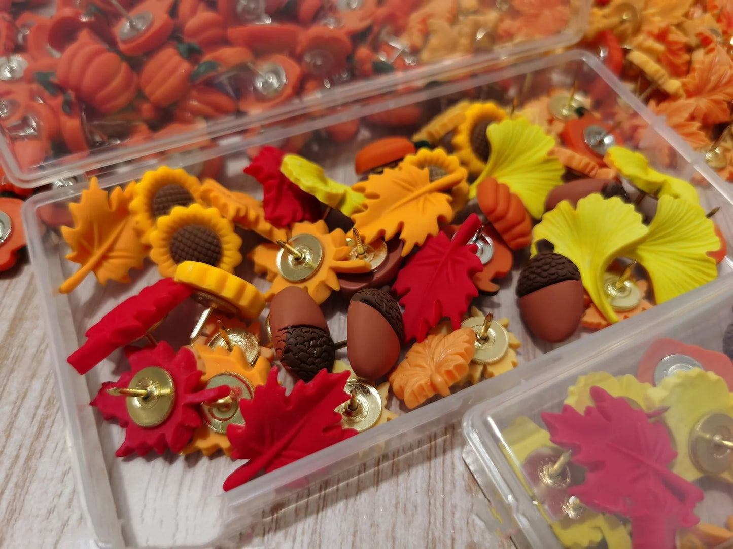 Bview Art Autumn Maple Leaf Forest Animal Resin Push Pins Creative