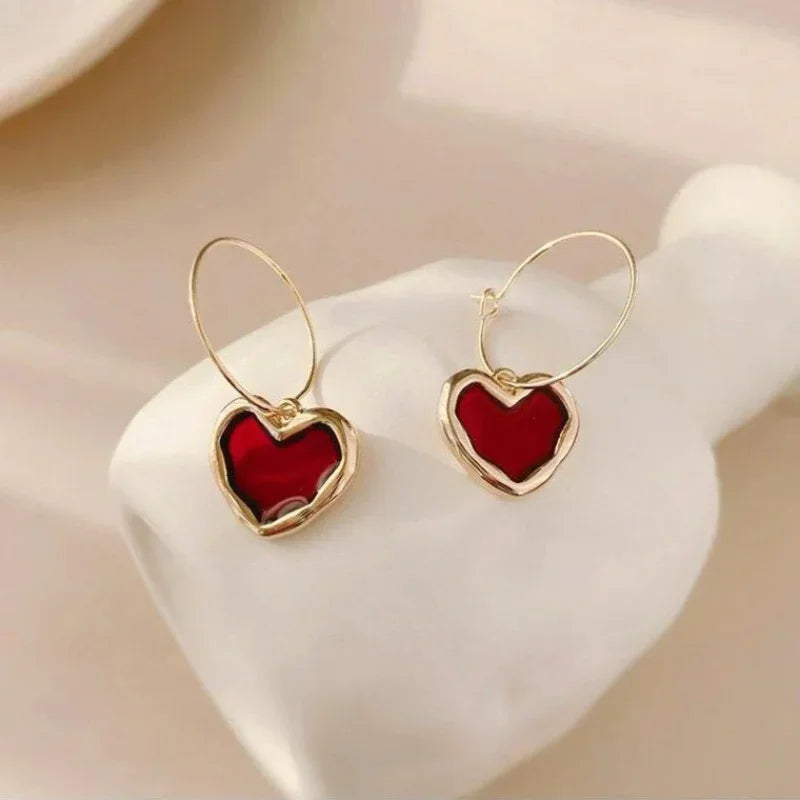 Wine Red Heart-shaped Earrings Women Simple Temperament Versatile
