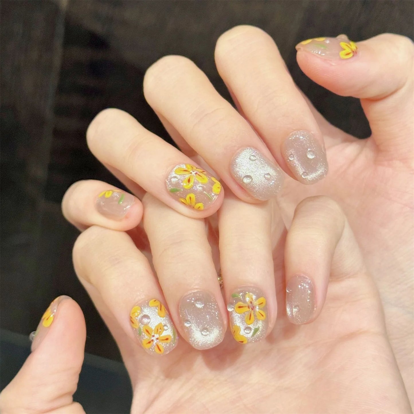 Handmade Press On Nails Nude Pink Cat Eye Floral Short Round