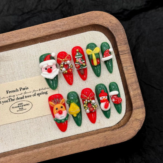 10PCS Handmade Christmas Press on Nails 3D Pearl Wreath Decor Fake Nail Tips Wearable Long Red Green False Nails Almond Fashion Peaceful Pleasures Health and Wellness XS