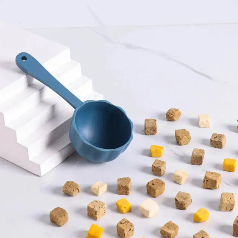 Round Bottom Pet Food Scoop – Cat & Dog Measuring Spoon