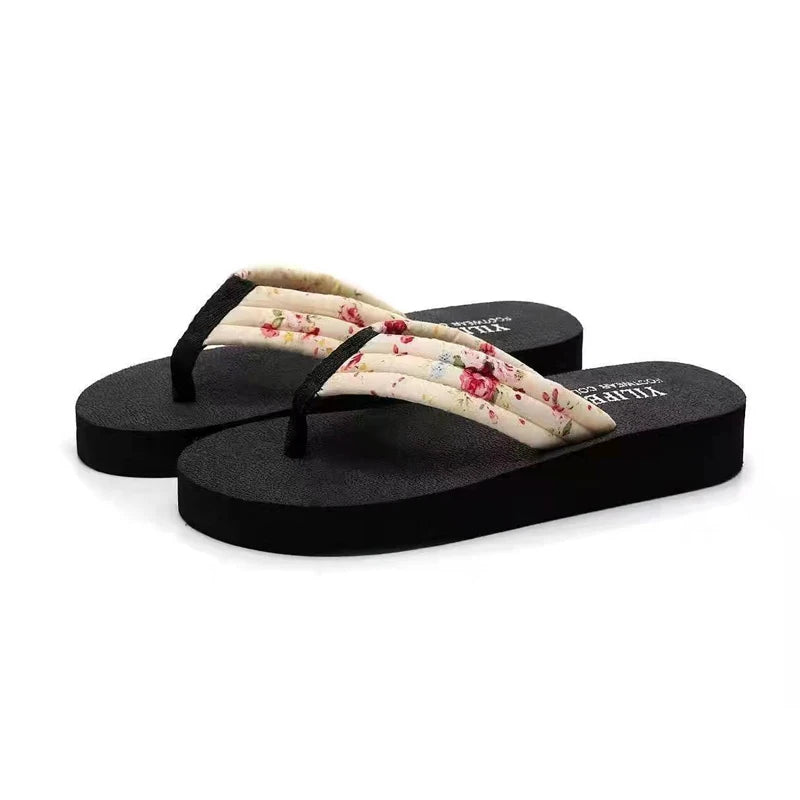 Women's Floral Flip Flops – Flat Beach Sandals & Slippers