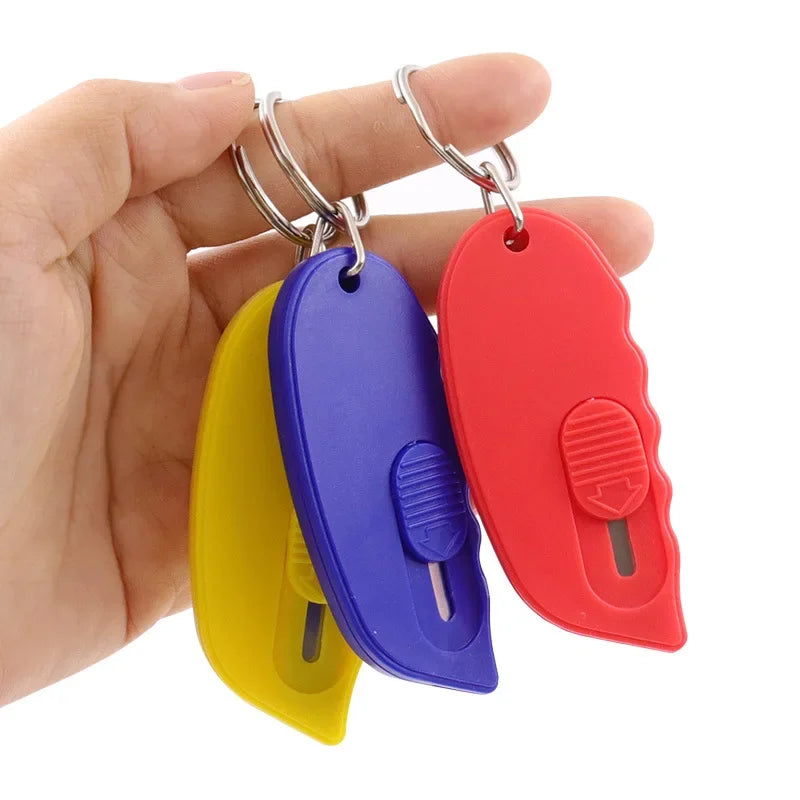 Mini Keychain Utility Knife – Portable Art Cutter & Box Opener