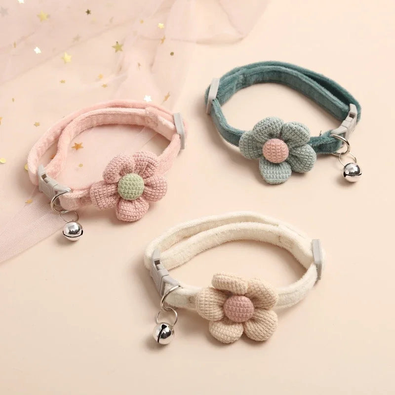 Cute Flower Bowtie Cat & Small Dog Bell Collar – Adjustable